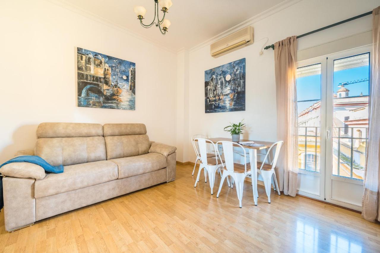 Distinguido Y Centrico Apartamento En San Bernardo เซบีญา ภายนอก รูปภาพ